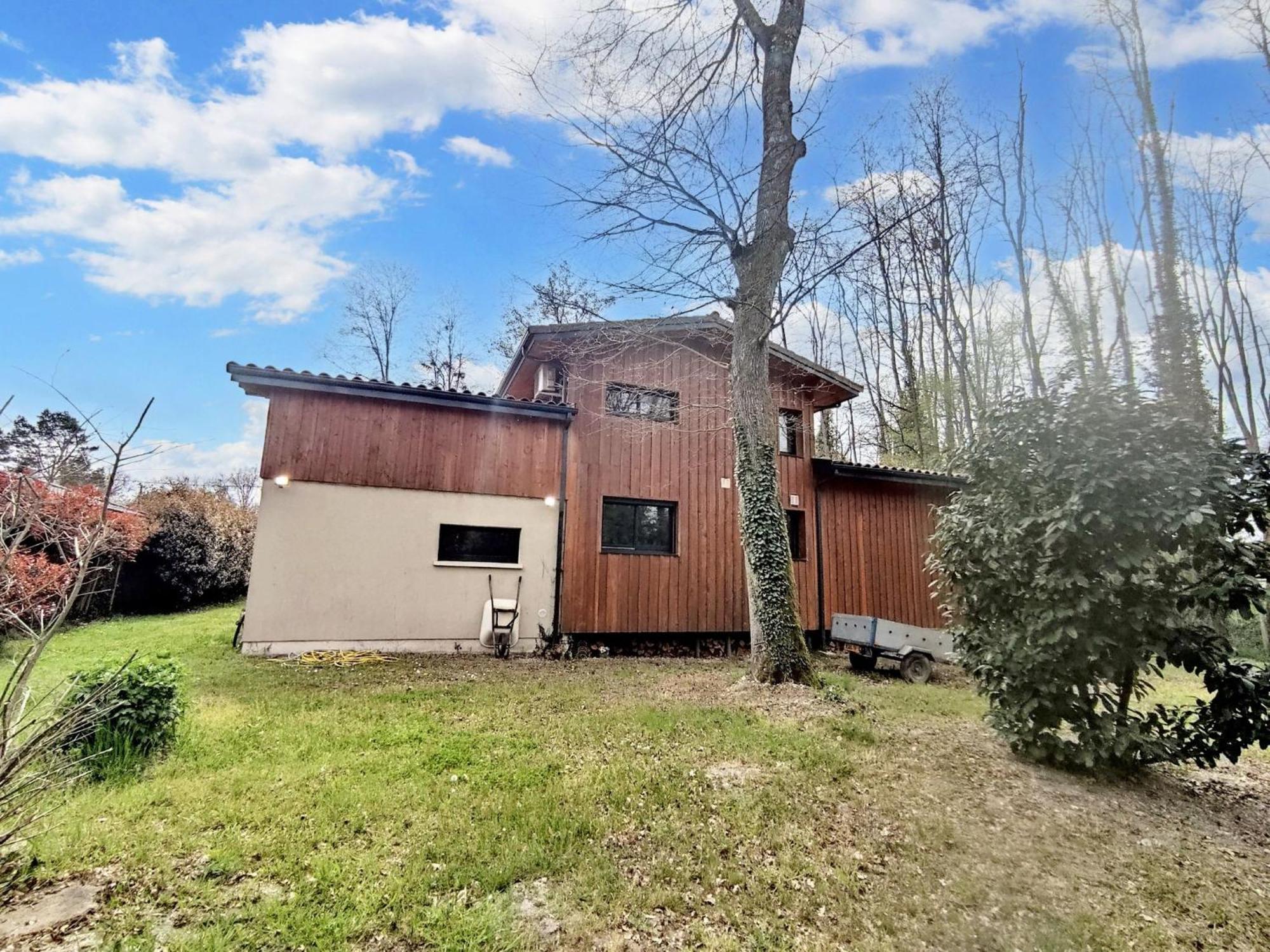 Maison Spacieuse A Saint Selve Avec Jardin Et Barbecue 125 M² Exterior photo